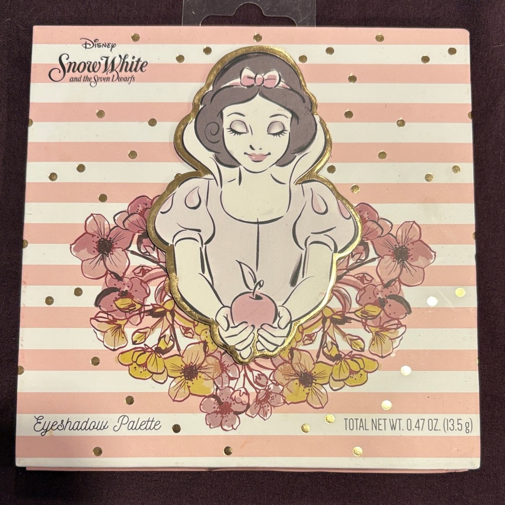 Disney Snow White Pink and Gold Floral Eyeshadow Palette